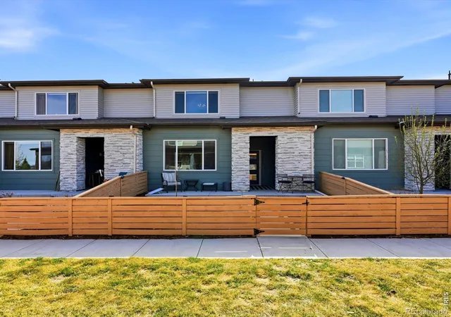 Photo 3 of Townhouse for sale at 4854 Denys Dr, Timnath, CO 80547 | MLS# IR1069648 | Listing updated on 2026-10-04