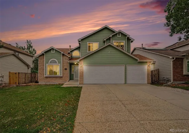Photo 1 of Single family home for sale at 2424 S Salida Way, Aurora, CO 80013 | MLS# 3750524 | Listing updated on 2026-10-06
