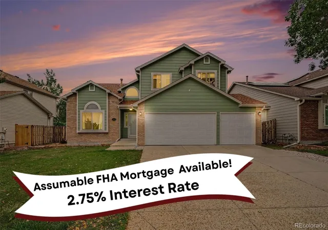 Single family home for sale at 2424 S Salida Way, Aurora, CO 80013 | MLS# 3750524