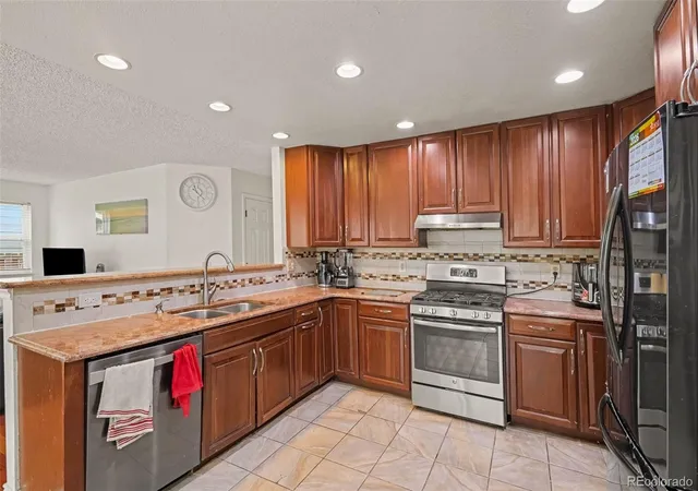 Photo 3 of Single family home for sale at 2424 S Salida Way, Aurora, CO 80013 | MLS# 3750524 | Listing updated on 2026-10-06