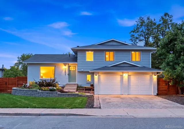 Photo 1 of Single family home for sale at 8893 W Stetson Pl, Littleton, CO 80123 | MLS# 7880191 | Listing updated on 2026-10-01