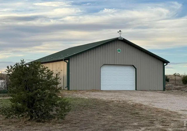 Photo 3 of Single family home for sale at 14801 County Rd 8, Wiggins, CO 80654 | MLS# IR1069652 | Listing updated on 2026-10-07