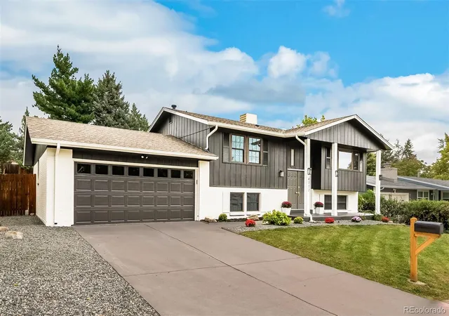Photo 1 of Single family home for sale at 4772 S Xenia St, Denver, CO 80237 | MLS# 6257861 | Listing updated on 2026-10-08