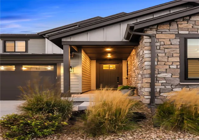 Photo 1 of Single family home for sale at 11103 Cloud Shadow St, Littleton, CO 80125 | MLS# 8006350 | Listing updated on 2026-10-07