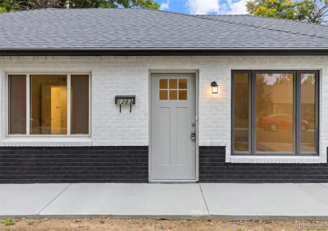 Photo 2 of Single family home for sale at 1283 Racine St, Aurora, CO 80011 | MLS# 2218612 | Listing updated on 2026-10-02