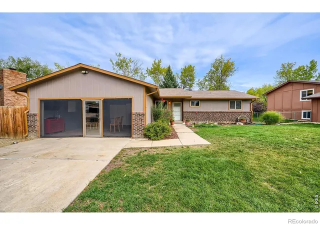 Photo 1 of Single family home for sale at 2542 Cambridge Dr, Longmont, CO 80503 | MLS# IR1069654 | Listing updated on 2026-10-07