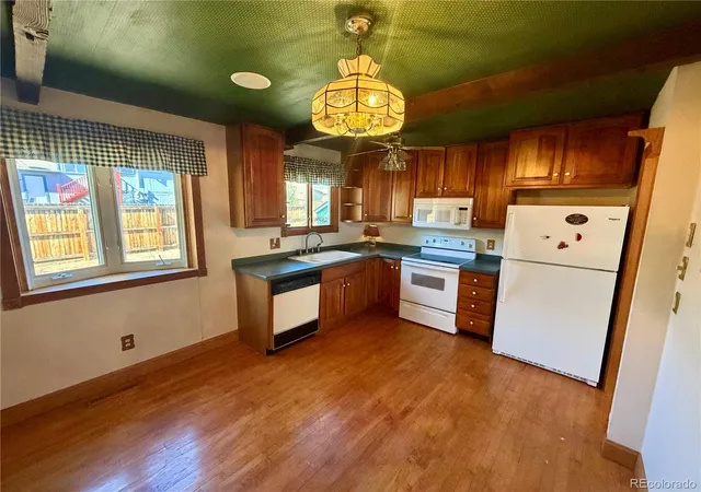 Photo 3 of Single family home for sale at 10918 W 103rd Place, Broomfield, CO 80021 | MLS# 5414041 | Listing updated on 2026-10-17
