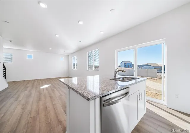 Photo 3 of Single family home for sale at 3413 Teakwood Ln, Johnstown, CO 80534 | MLS# 7503448 | Listing updated on 2026-09-30