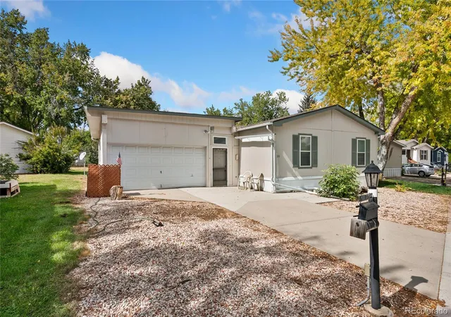 Photo 2 of Manufactured home for sale at 2211 W Mulberry St, Fort Collins, CO 80521 | MLS# 5912046 | Listing updated on 2026-10-06