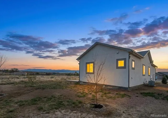 Photo 2 of Single family home for sale at 764 S Granito Vista Ln, Pueblo, CO 81007 | MLS# 2544371 | Listing updated on 2026-09-30
