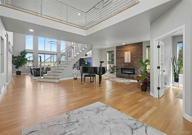 Photo 3 of Single family home for sale at 5562 Rim View Pl, Parker, CO 80134 | MLS# 4640352 | Listing updated on 2026-10-08