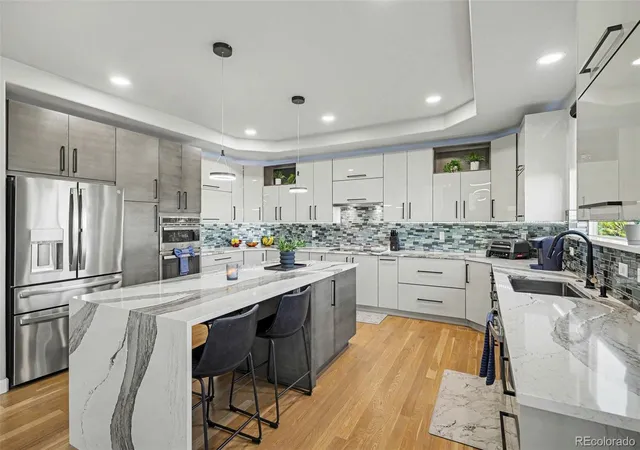 Photo 4 of Single family home for sale at 5562 Rim View Pl, Parker, CO 80134 | MLS# 4640352 | Listing updated on 2026-10-08
