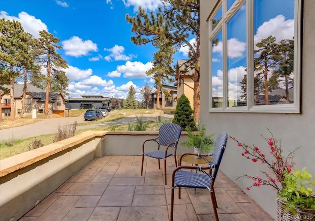 Photo 4 of Single family home for sale at 3068 Bergen Point Trl, Evergreen, CO 80439 | MLS# 5790617 | Listing updated on 2026-10-04