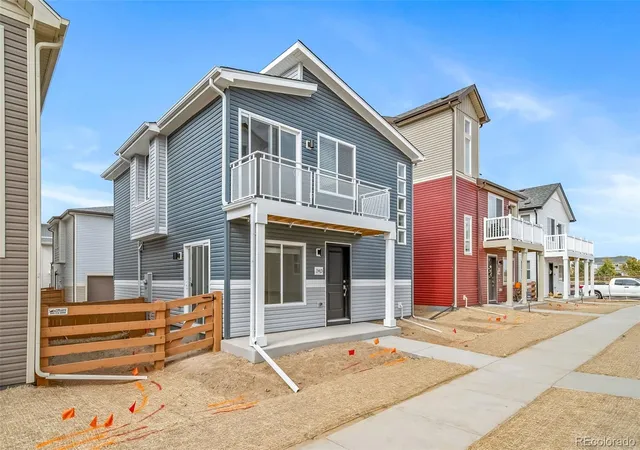 Photo 2 of Single family home for sale at 46554 Gold Prairie Dr, Bennett, CO 80102 | MLS# 6471954 | Listing updated on 2026-09-29