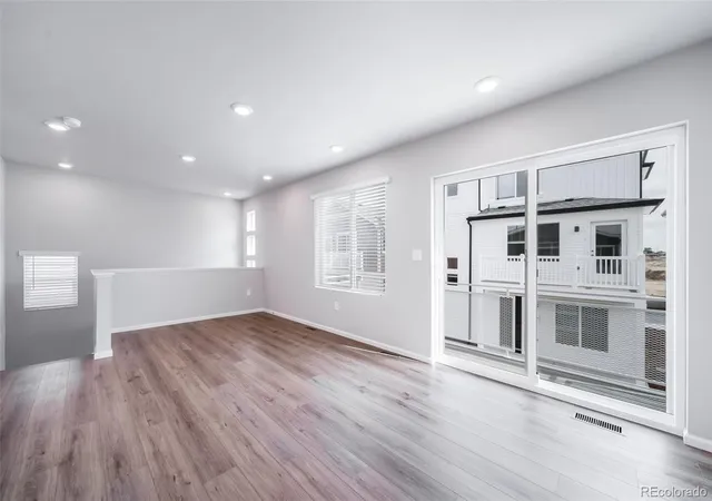 Photo 4 of Single family home for sale at 46554 Gold Prairie Dr, Bennett, CO 80102 | MLS# 6471954 | Listing updated on 2026-09-29