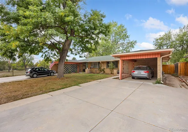 Photo 2 of Multi family home for sale at 305 Jay St, Lakewood, CO 80226 | MLS# 3100718 | Listing updated on 2026-10-01