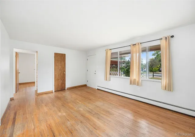 Photo 3 of House for sale at 305 Jay St, Lakewood, CO 80226 | MLS# 3100718 | Listing updated on 2026-10-01