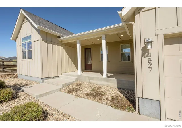 Photo 2 of Single family home for sale at 4527 Colorado River Dr, Firestone, CO 80504 | MLS# IR1069674 | Listing updated on 2026-10-01