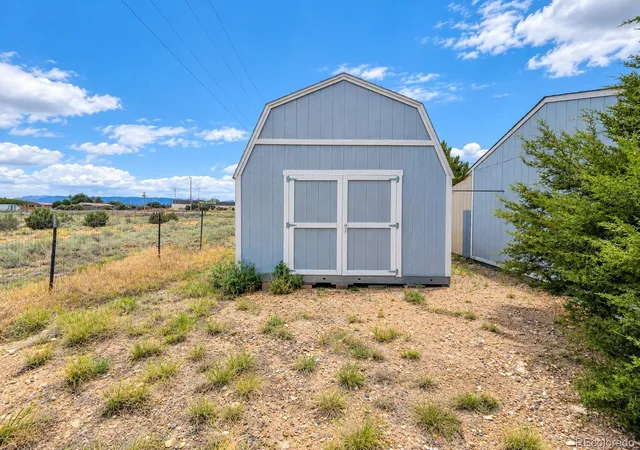 Photo 21 of Single family home for sale at 33 7th Avenue, Penrose, CO 81240 | MLS# 3752581 | Listing updated on 2026-09-30