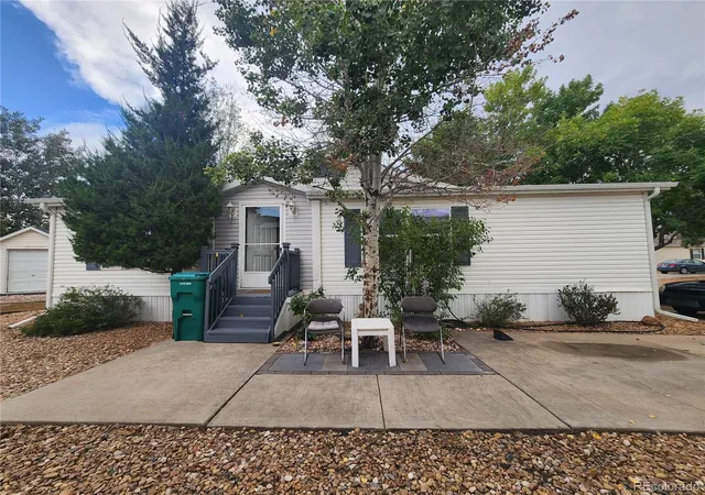 Photo 3 of Manufactured home for sale at 10548 Barron Cir, Firestone, CO 80504 | MLS# 1529400 | Listing updated on 2026-09-30