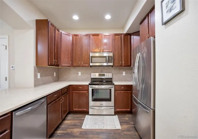 Photo 3 of Townhouse for sale at 9721 Dahlia Ln, Thornton, CO 80229 | MLS# 7694493 | Listing updated on 2026-10-08