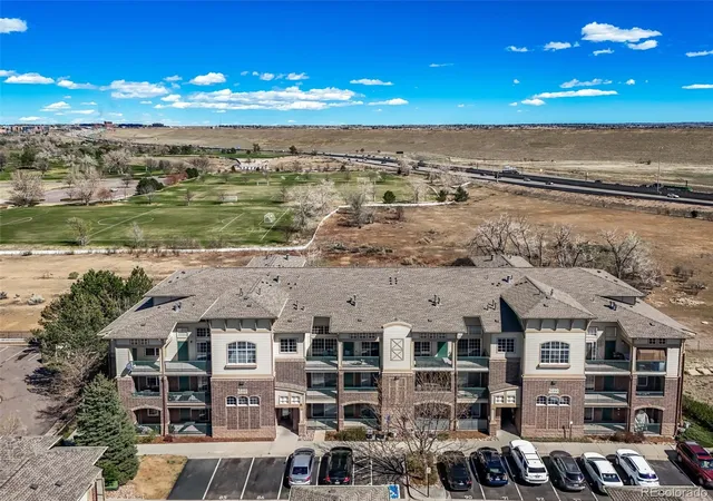 Listing Photo 3 - Condo for sale in building located at 3890 S Dayton St, Aurora, CO 80014 - Unit #301