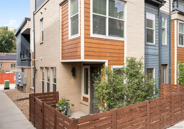 Photo 3 of Townhouse for sale at 3538 W 17th Avenue, Denver, CO 80204 | MLS# 3581612 | Listing updated on 2026-10-06