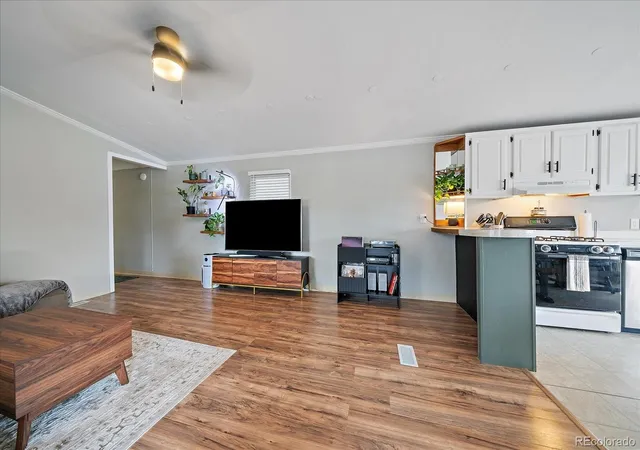 Photo 3 of Manufactured home for sale at 17190 Mt Vernon Rd, Golden, CO 80401 | MLS# 7641812 | Listing updated on 2026-10-01
