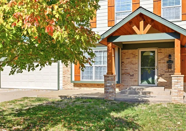 Photo 2 of Single family home for sale at 11426 Brownstone Dr, Parker, CO 80138 | MLS# 3203588 | Listing updated on 2026-10-16
