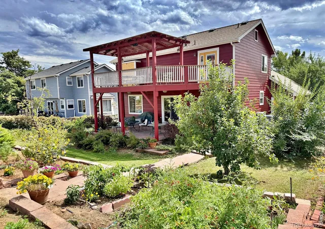 Photo 3 of Single family home for sale at 518 Arbor Dr, Lafayette, CO 80026 | MLS# IR1069686 | Listing updated on 2026-10-17