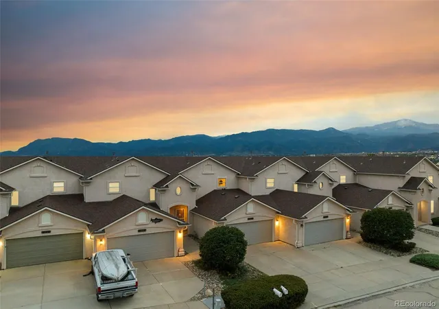 Photo 3 of Townhouse for sale at 1135 Westmoreland Rd, Colorado Springs, CO 80907 | MLS# 2559208 | Listing updated on 2026-10-03