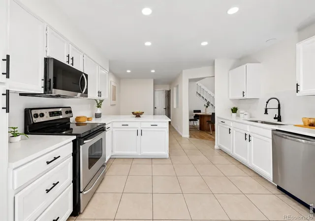 Photo 4 of Single family home for sale at 1562 S Spruce St, Denver, CO 80231 | MLS# IR1069687 | Listing updated on 2026-10-12