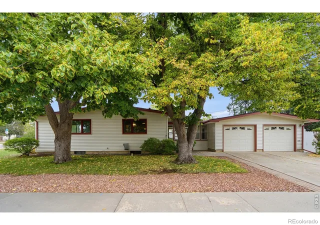 Photo 2 of Single family home for sale at 1542 W 16th Street, Loveland, CO 80538 | MLS# IR1069688 | Listing updated on 2026-10-06