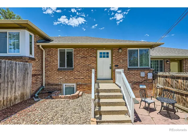 Photo 2 of Townhouse for sale at 4418 W 11th Avenue, Denver, CO 80204 | MLS# IR1069689 | Listing updated on 2026-10-28