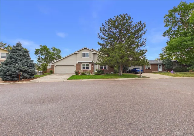 Photo 3 of Single family home for sale at 6414 S Lee Ct, Littleton, CO 80127 | MLS# 5467860 | Listing updated on 2026-10-03