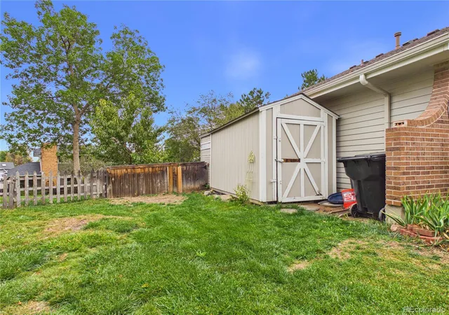 Photo 3 of Single family home for sale at 6414 S Lee Ct, Littleton, CO 80127 | MLS# 5467860 | Listing updated on 2026-10-03