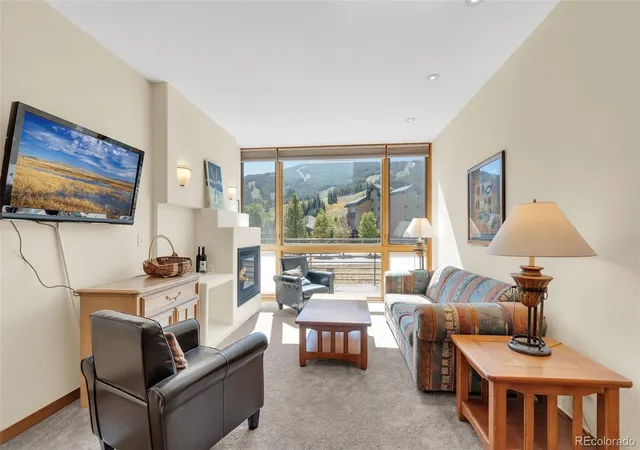 Photo 4 of Townhouse for sale at 105 Beeler Pl #9, Frisco, CO 80443 | MLS# 7604263 | Listing updated on 2026-10-07