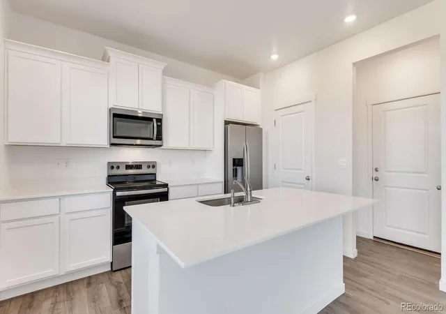 Photo 3 of Single family home for sale at 9938 Danube Ct, Commerce City, CO 80022 | MLS# 3336240 | Listing updated on 2026-09-30