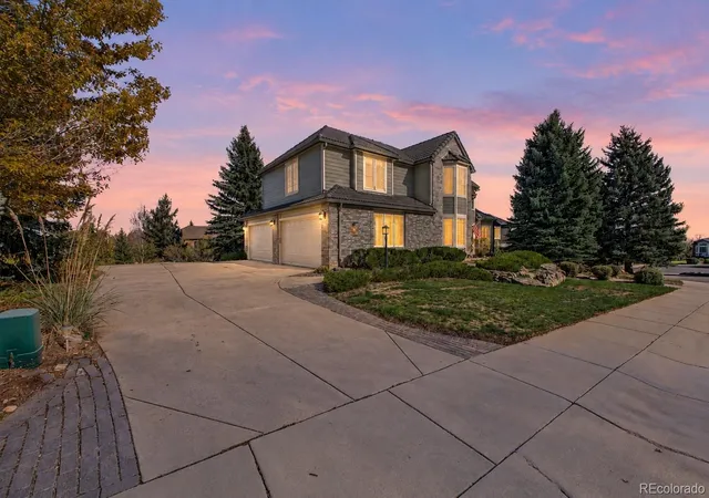 Photo 2 of Single family home for sale at 84 Deerwood Dr, Littleton, CO 80127 | MLS# 4608530 | Listing updated on 2026-10-24