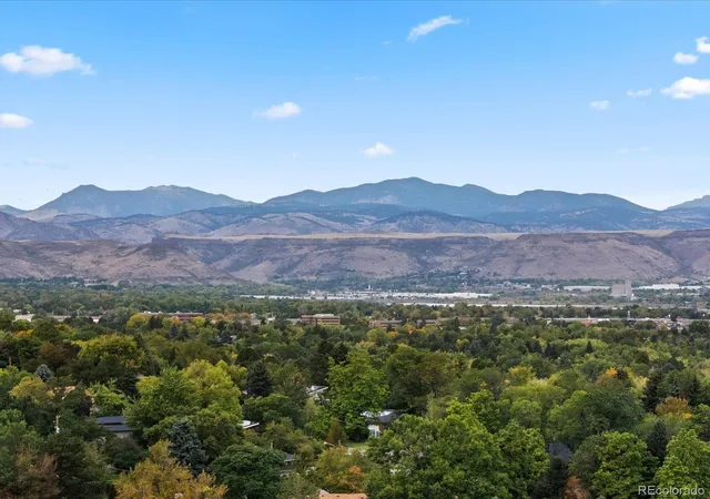 Photo 3 of Single family home for sale at 2506 Moore St, Lakewood, CO 80215 | MLS# 7581232 | Listing updated on 2026-10-09