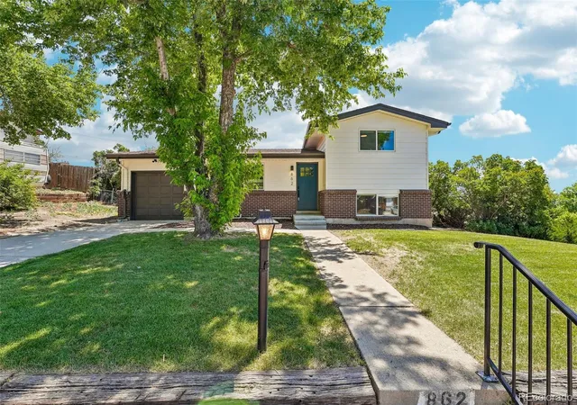Single family home for sale at 862 S Simms St, Lakewood, CO 80228 | MLS# 5053782