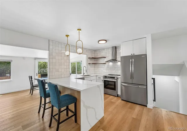 Photo 4 of Single family home for sale at 862 S Simms St, Lakewood, CO 80228 | MLS# 5053782 | Listing updated on 2026-10-06