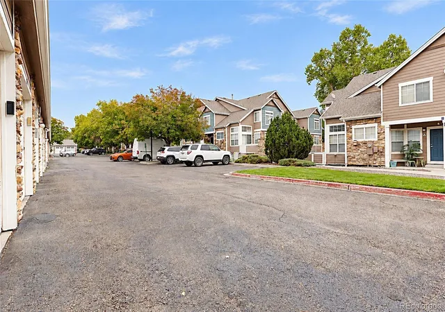 Photo 3 of Townhouse for sale at 13203 Holly St #F, Thornton, CO 80241 | MLS# 7549797 | Listing updated on 2026-10-02