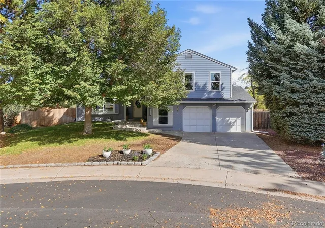 Photo 2 of Single family home for sale at 7742 S Penrose Ct, Littleton, CO 80122 | MLS# 7181683 | Listing updated on 2026-10-23