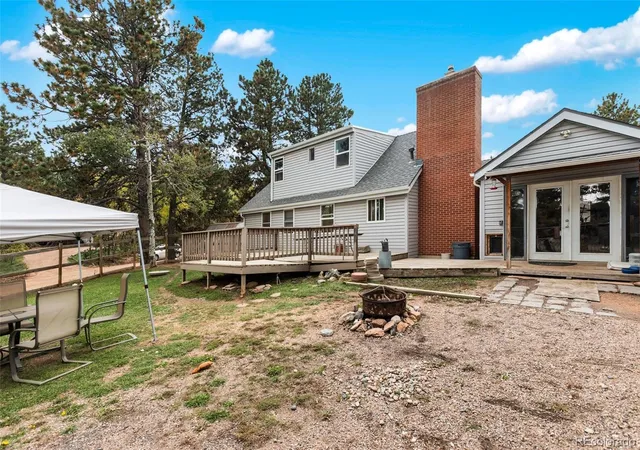 Photo 3 of Sale Pending at 20 Westwood, Woodland Park, CO 80863 | MLS# 1612743 | Listing updated on 2026-10-06
