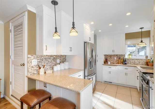Photo 3 of Single family home for sale at 3088 S Downing St, Englewood, CO 80113 | MLS# 9124006 | Listing updated on 2026-10-10