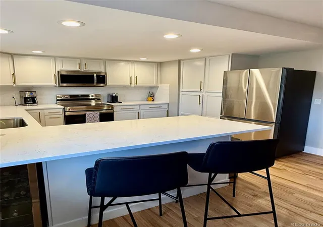 Townhouse for sale at 8062 E Phillips Cir, Centennial, CO 80112 | MLS# 7708305