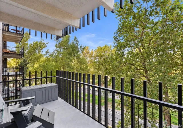 Photo 4 of Condo for sale at 460 S Marion Pkwy #553, Denver, CO 80209 | MLS# 6779501 | Listing updated on 2026-10-20