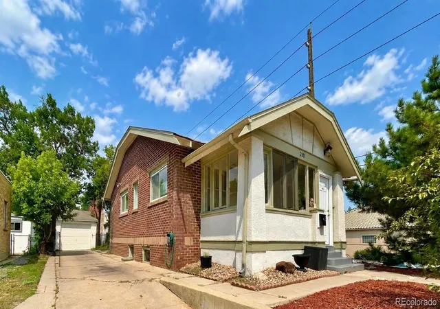 Photo 1 of Single family home for sale at 2101 S Emerson St, Denver, CO 80210 | MLS# 5006960 | Listing updated on 2026-10-03