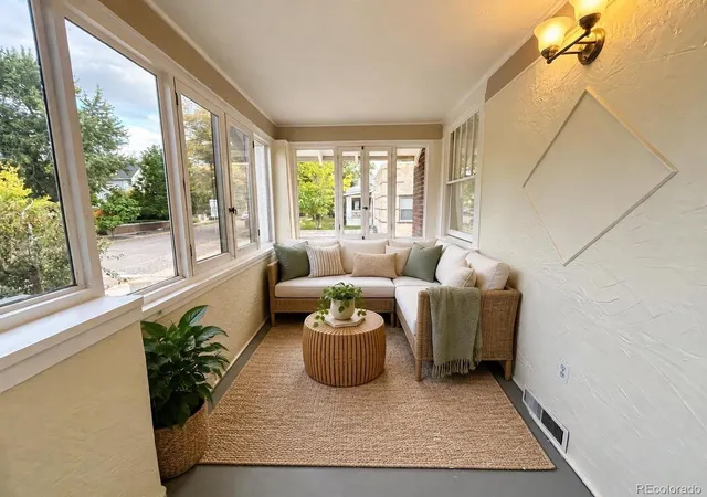 Photo 3 of Single family home for sale at 2101 S Emerson St, Denver, CO 80210 | MLS# 5006960 | Listing updated on 2026-10-03